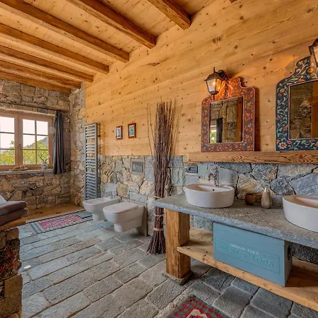 Chalet Cassia Stazzona